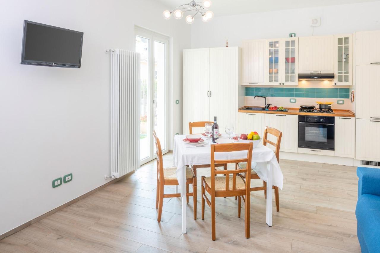 Villa Rosetta & Romeo Family Apartment Costermano Exteriér fotografie